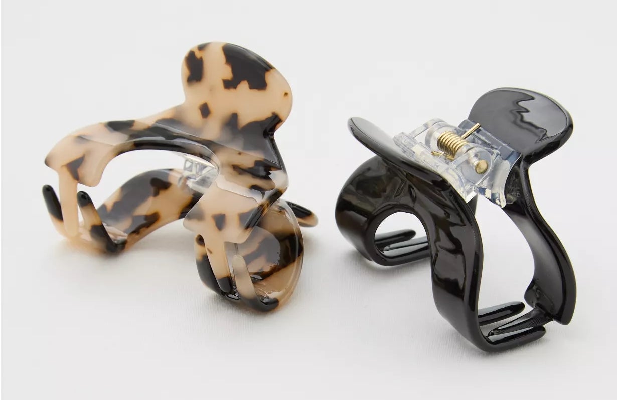 38 Cute Claw Clips That'll Actually Hold Your Hair