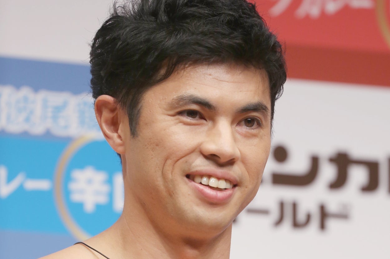 小島よしおさん(時事)