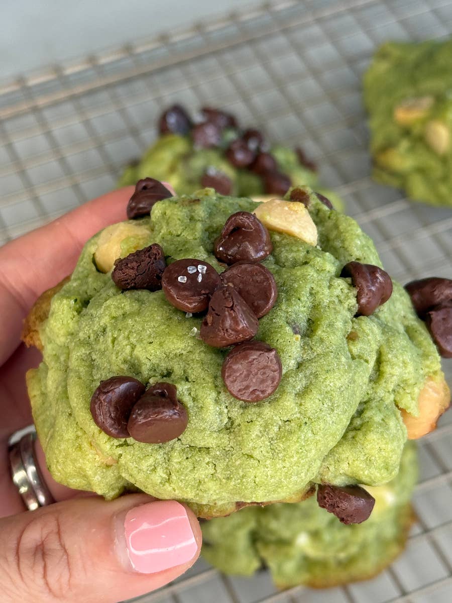 How To Make Matcha Macadamia Monster Cookies At Home