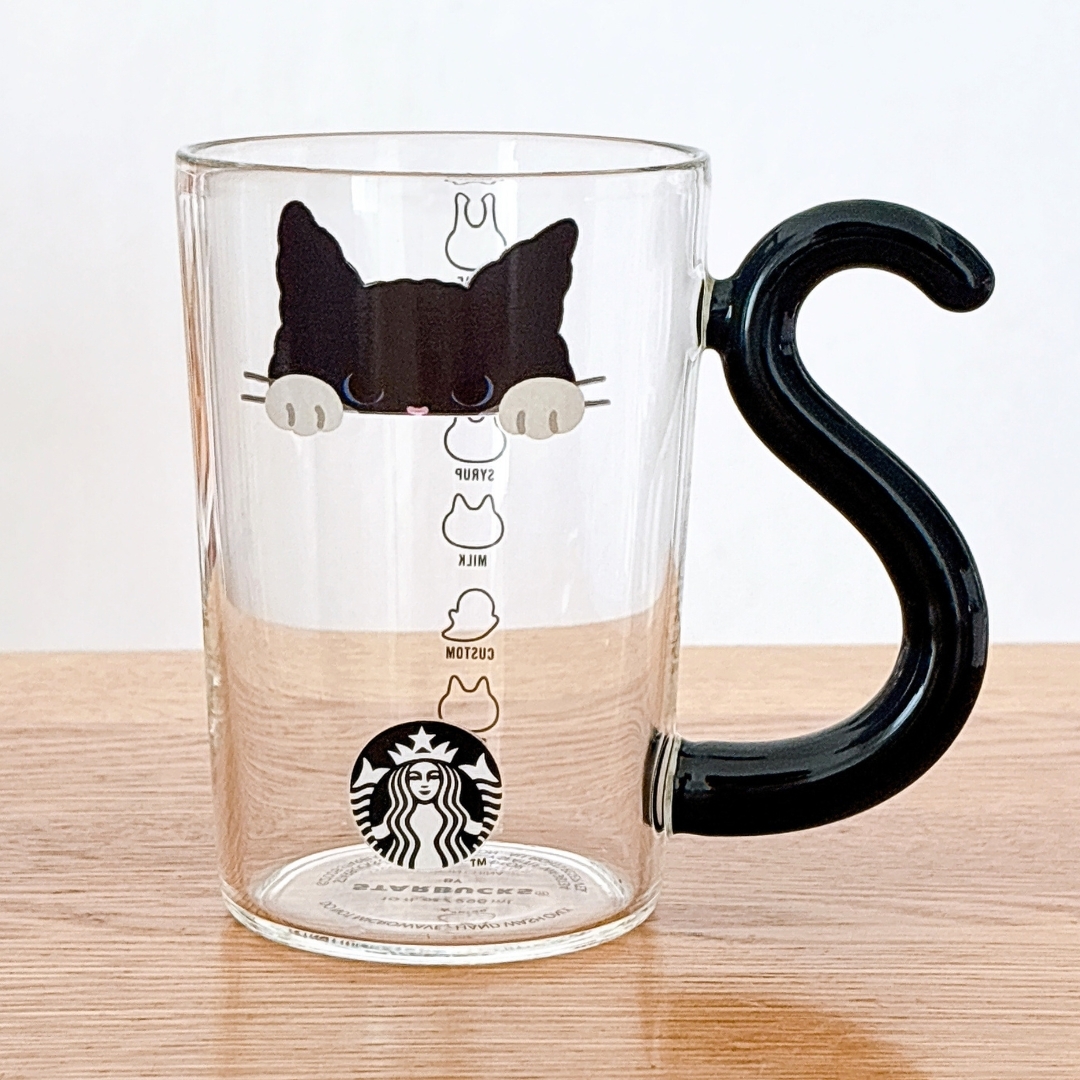 スタバ新作】完売するのも納得だわ…。ハロウィン限定の「猫ちゃんマグ