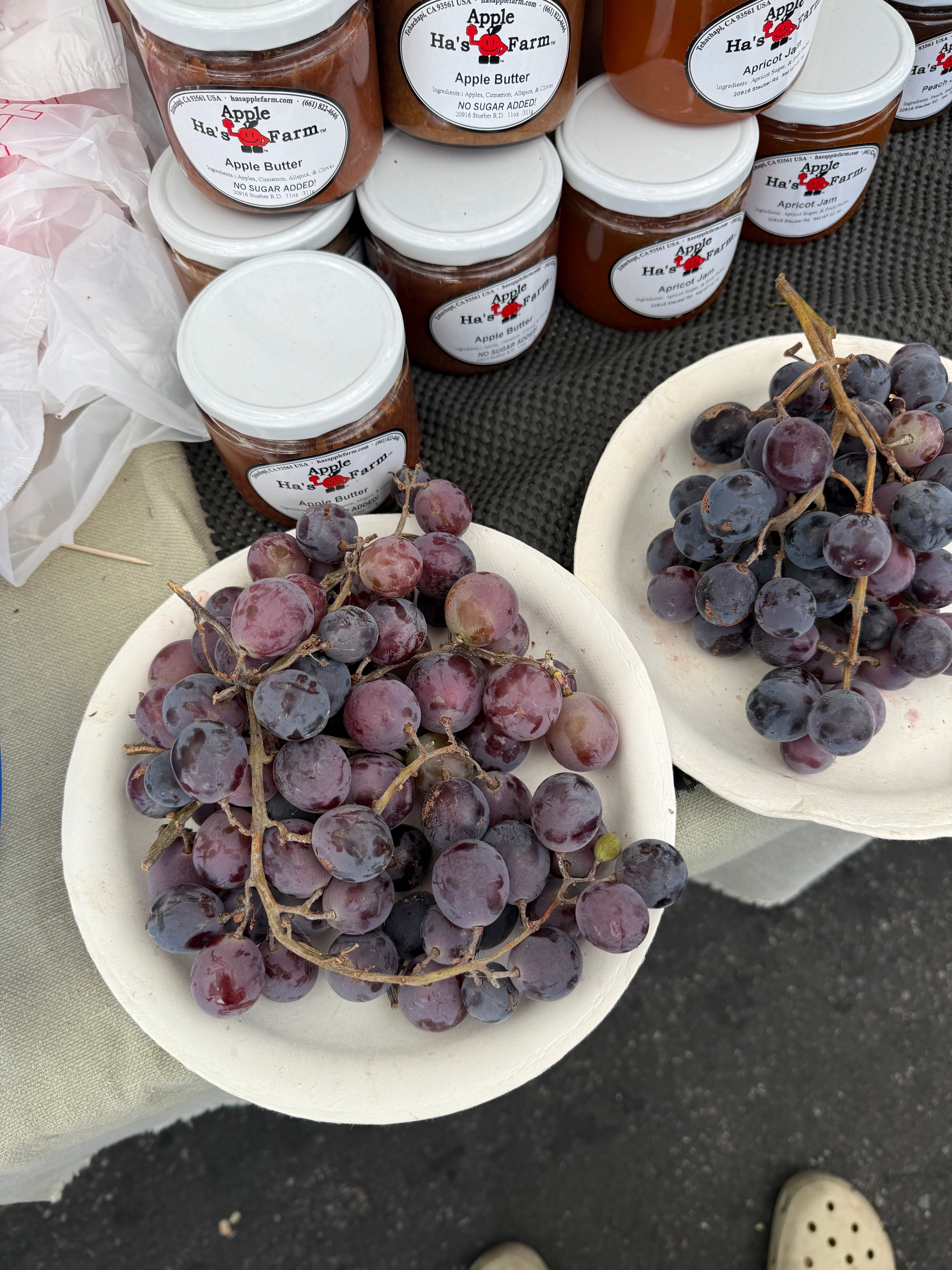 kyoho grapes on a plate