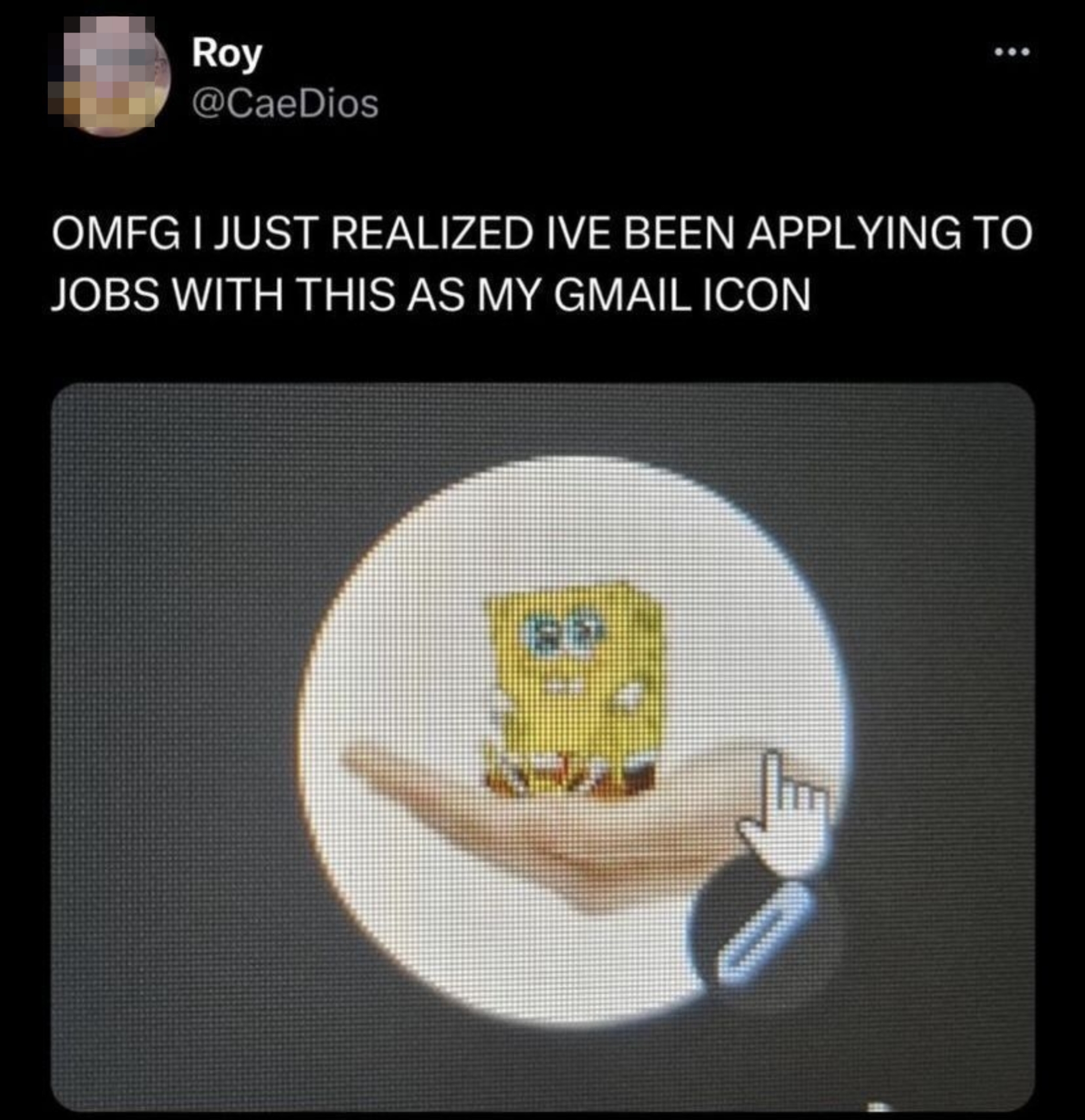 Tweet showing a Gmail profile icon of Spongebob sitting on a hand. The author expresses surprise about using it for job applications
