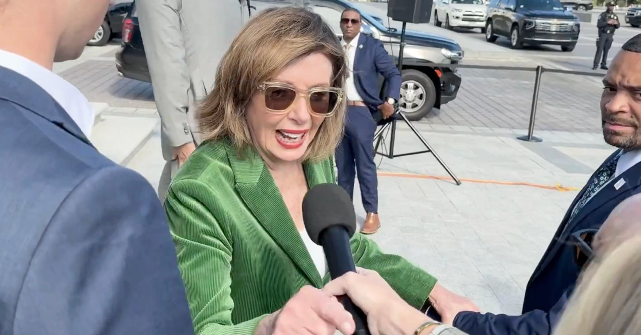 Nancy Pelosi Going Off On A Reporter Is Going Viral: 