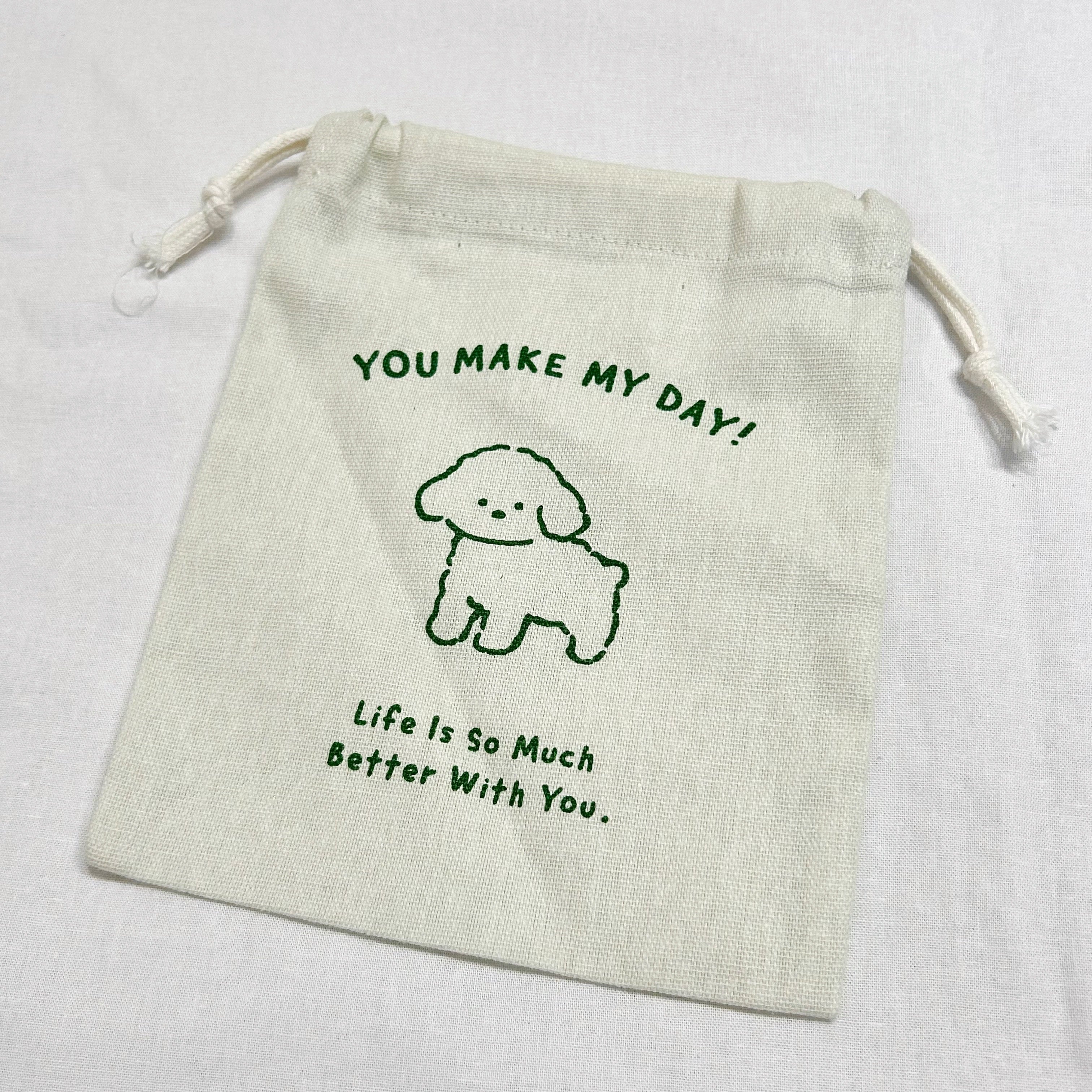 セリア】見つけた瞬間すぐカゴに入れた！110円の「激かわポーチ