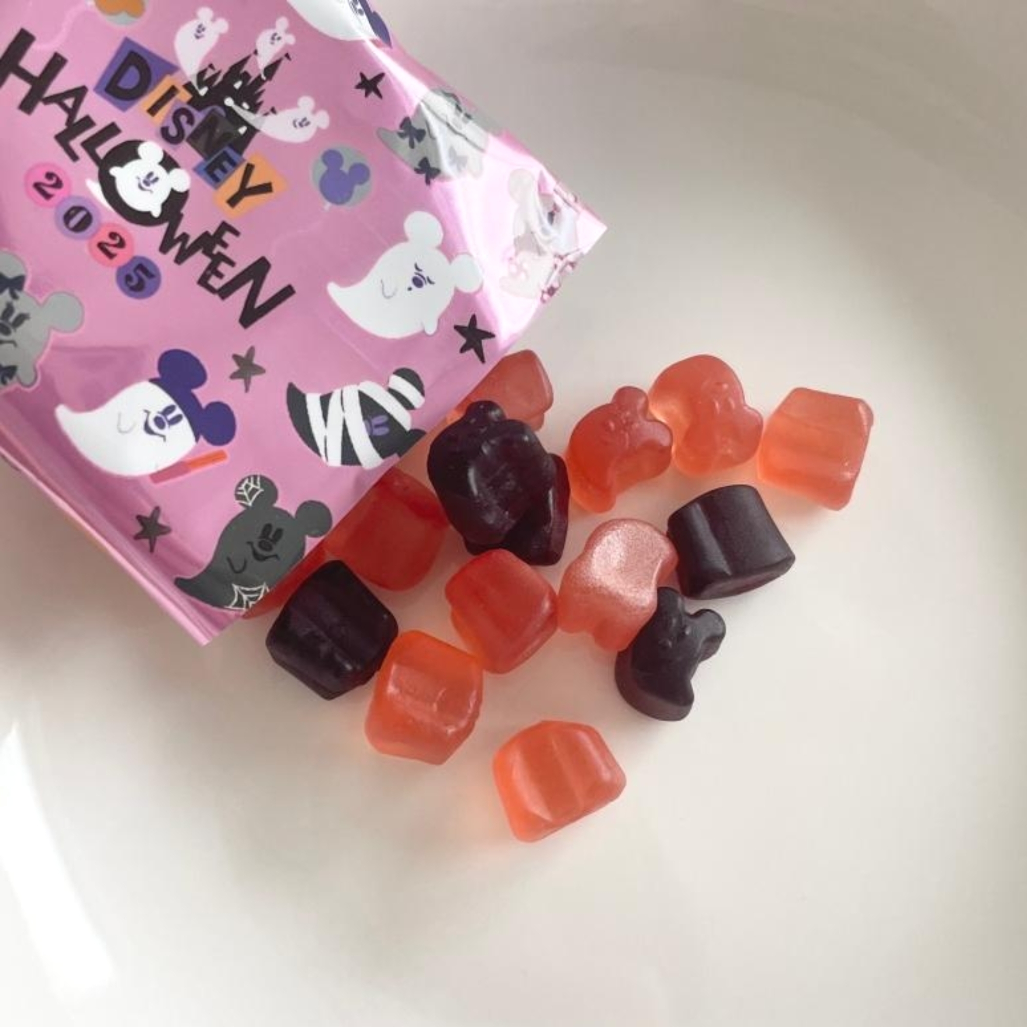 見つけて1秒で買うって決めた！ディズニーランドで買った「激かわお