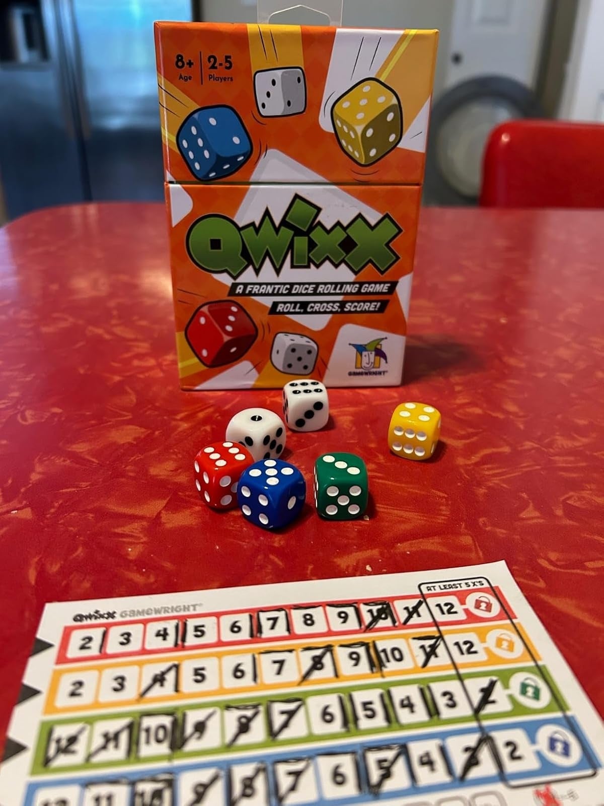27 Family Games Amazon Reviewers Actually Recommend