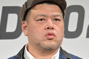 くっきー!さん(時事通信フォト)