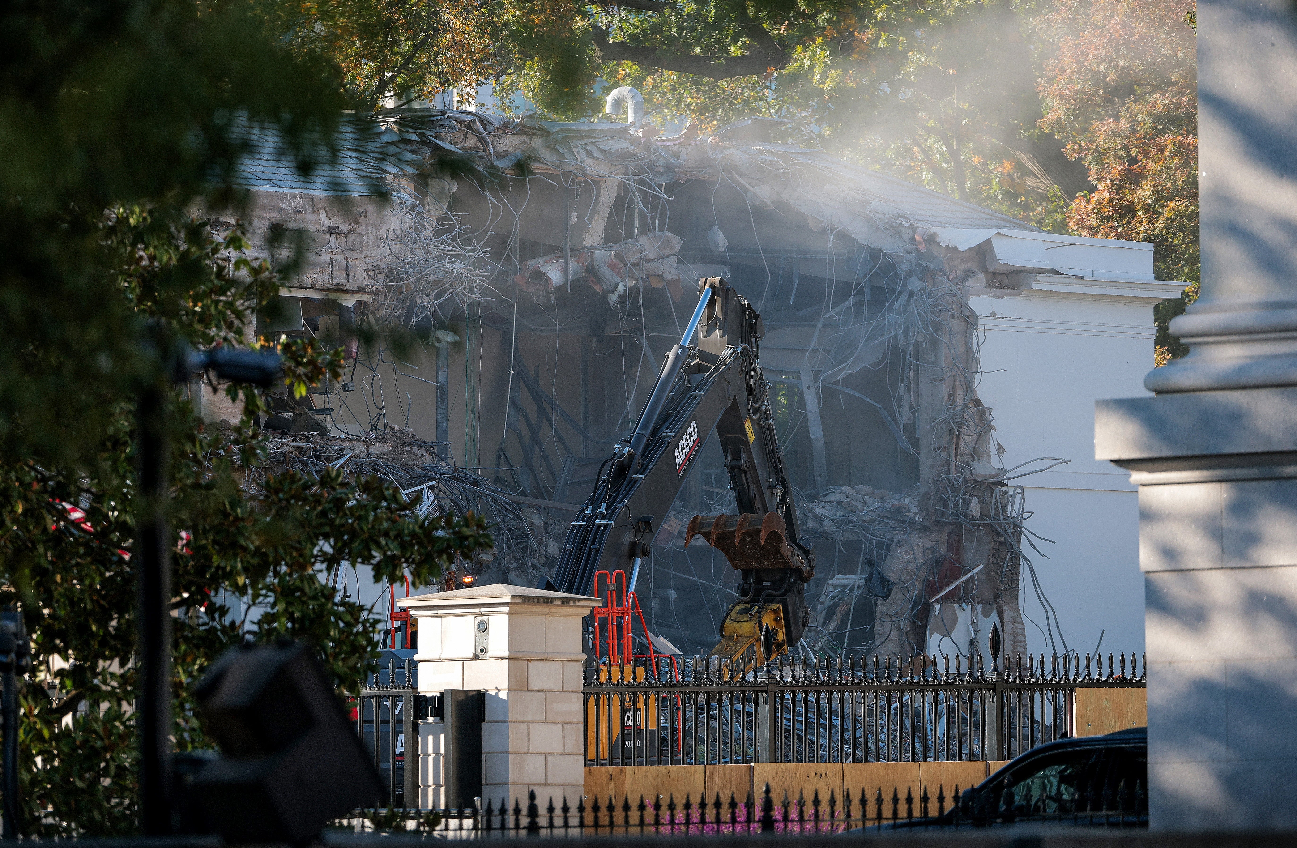 White House East Wing Demolition Begins For Ballroom