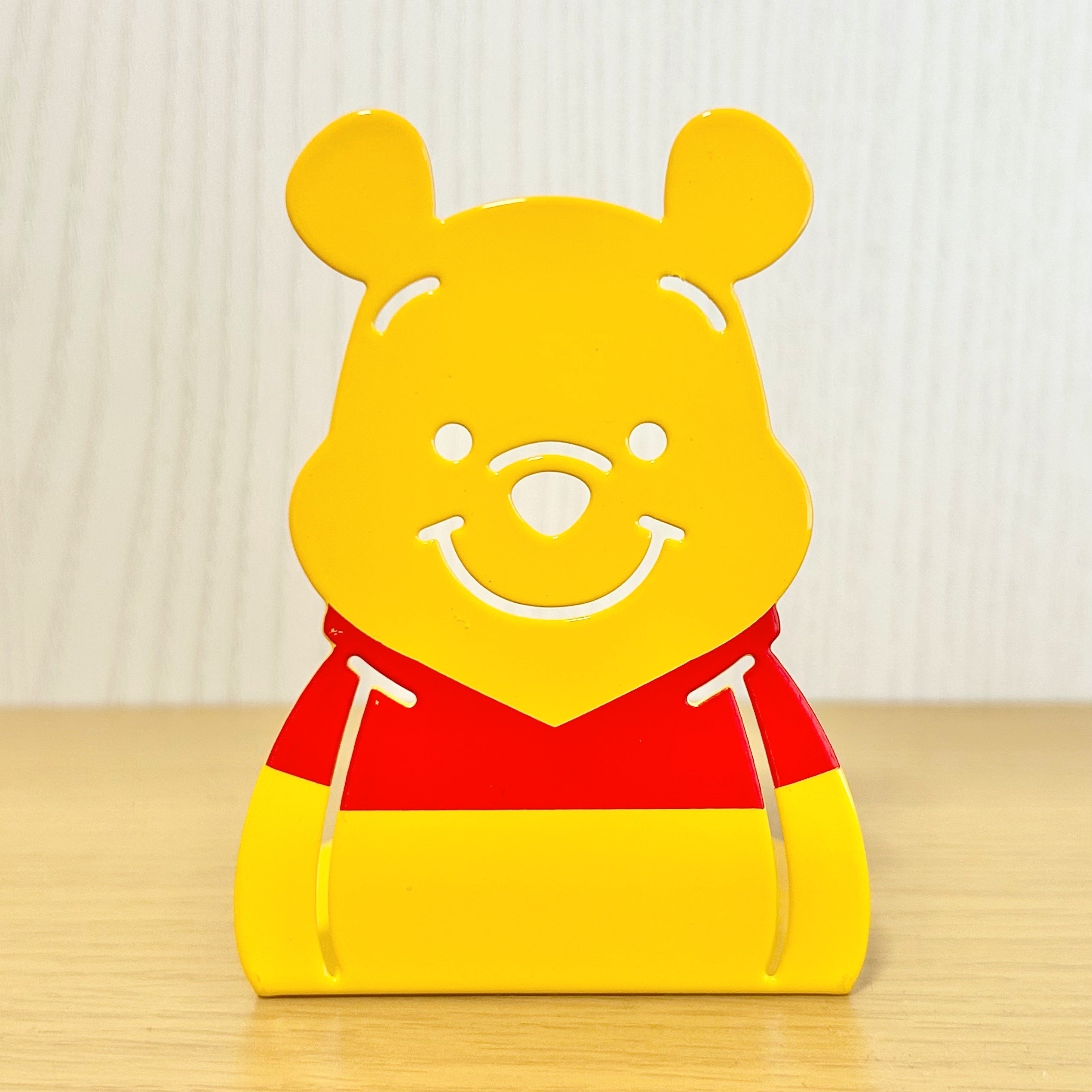 くまのプーさん ブックスタンド　置物 セリア】これが110円ってマジ？ディズニー土産みたいな「プーさん便利