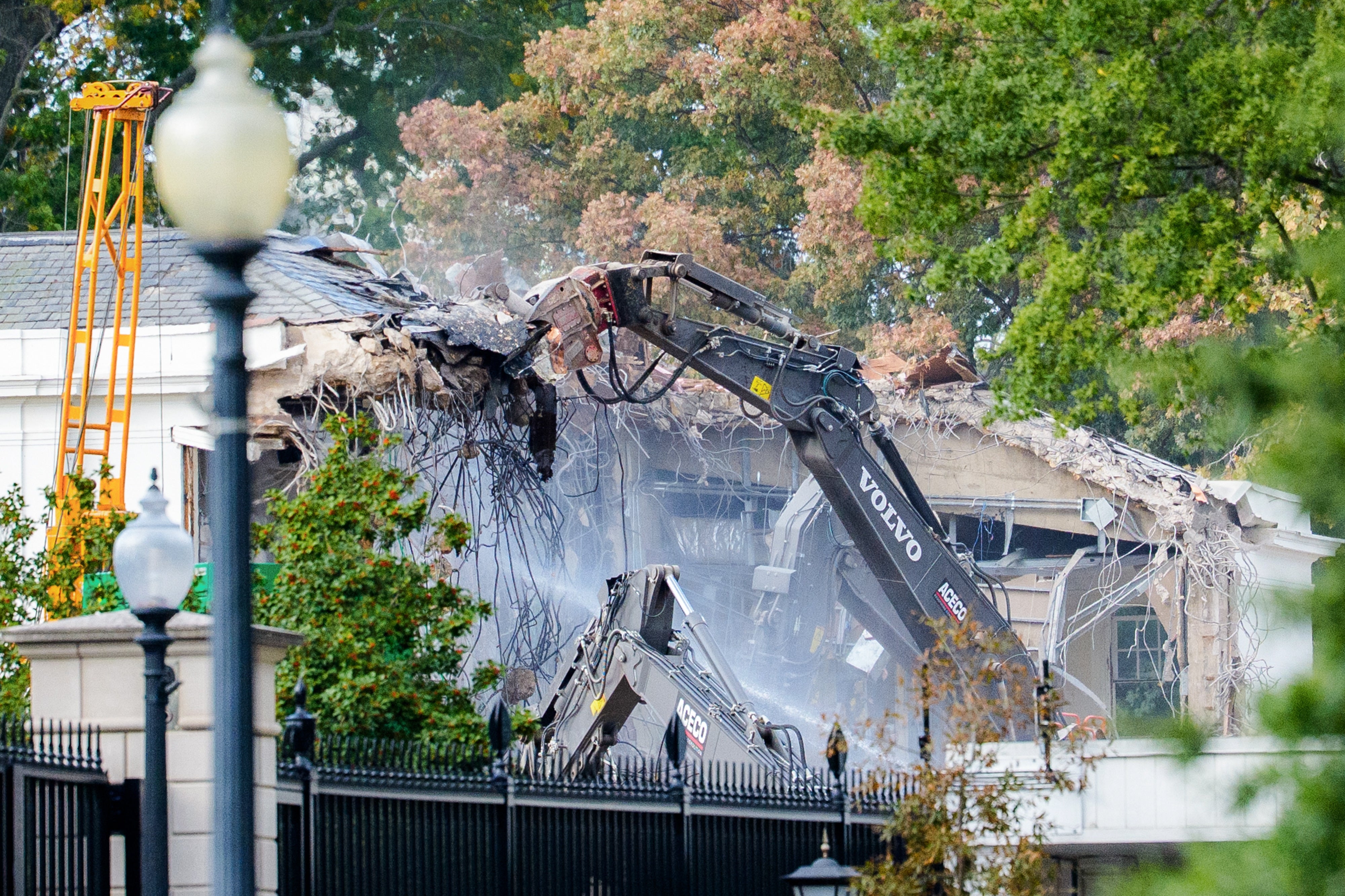 White House East Wing Demolition Begins For Ballroom