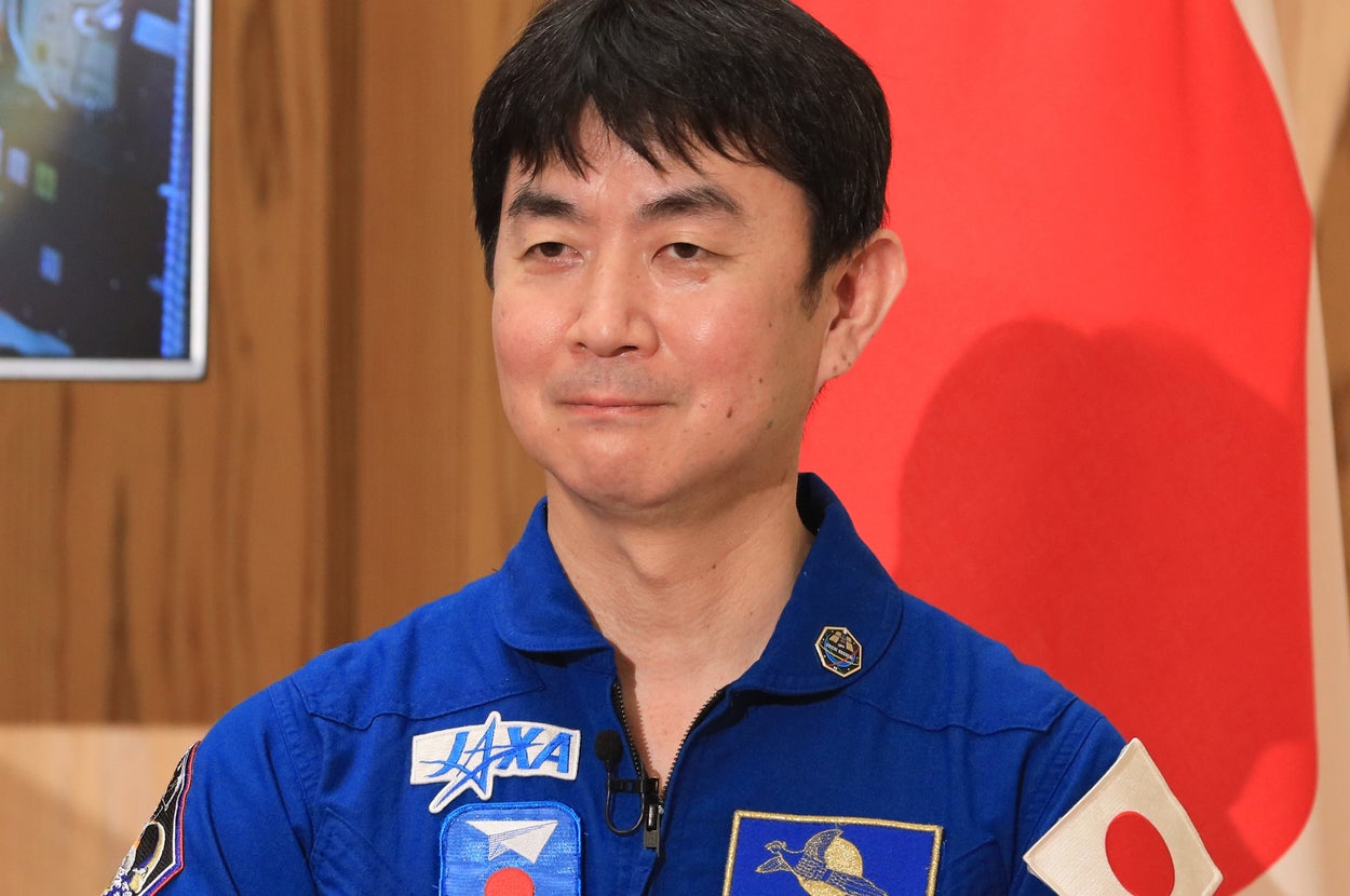 油井亀美也さん(時事)