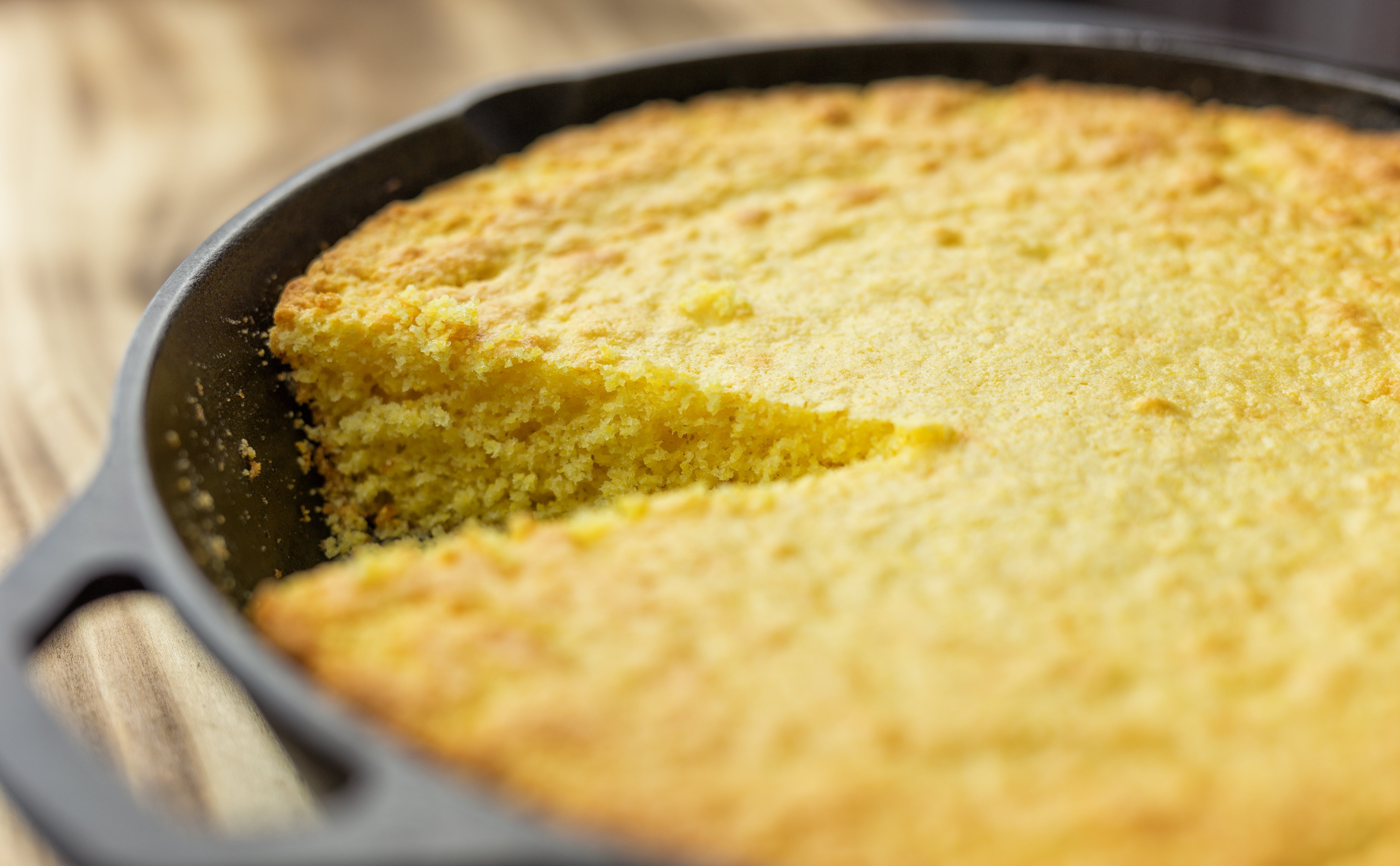 Why Is Cornbread Crumbly