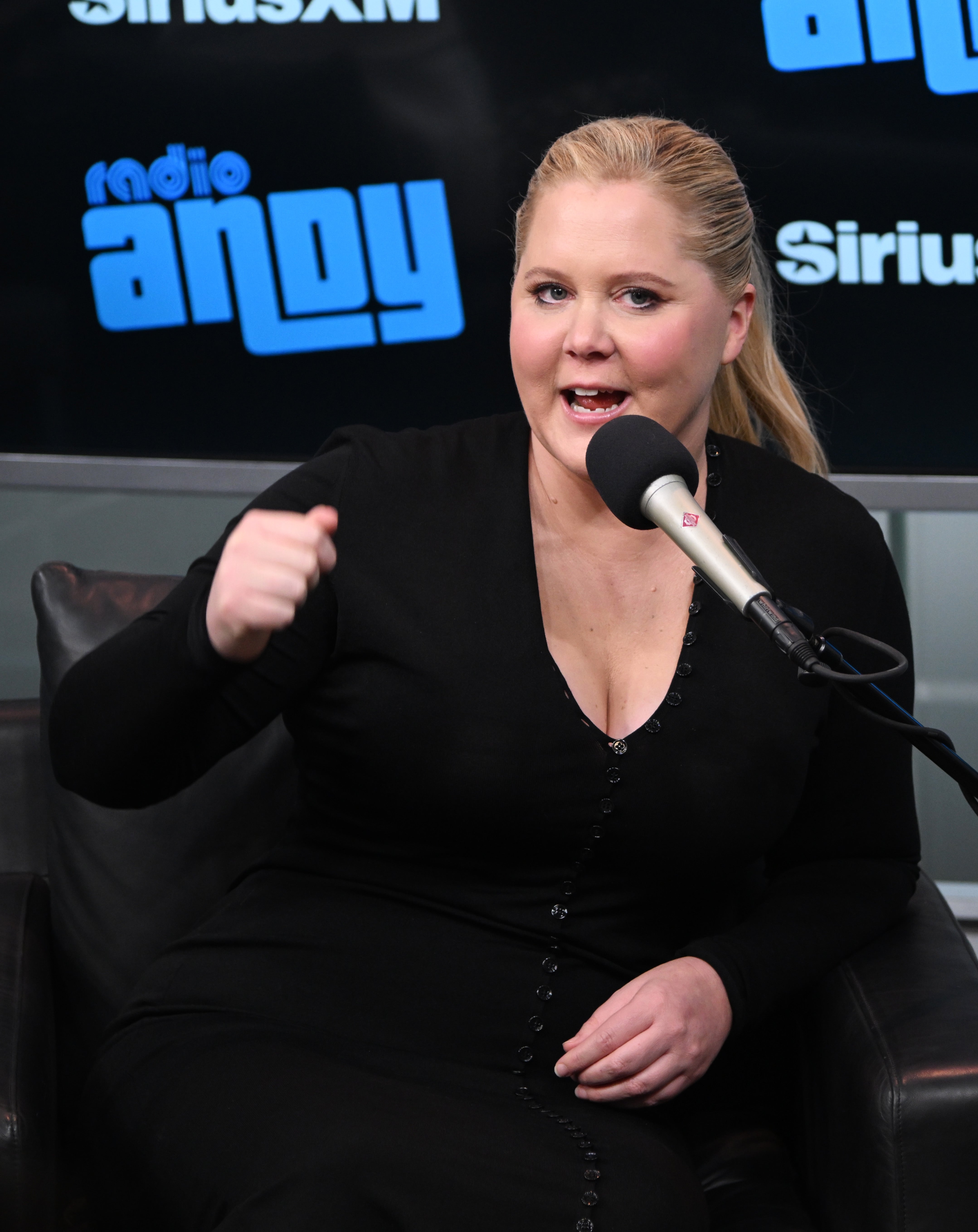 Amy Schumer Posts Unfiltered Body Selfie Post-Mounjaro
