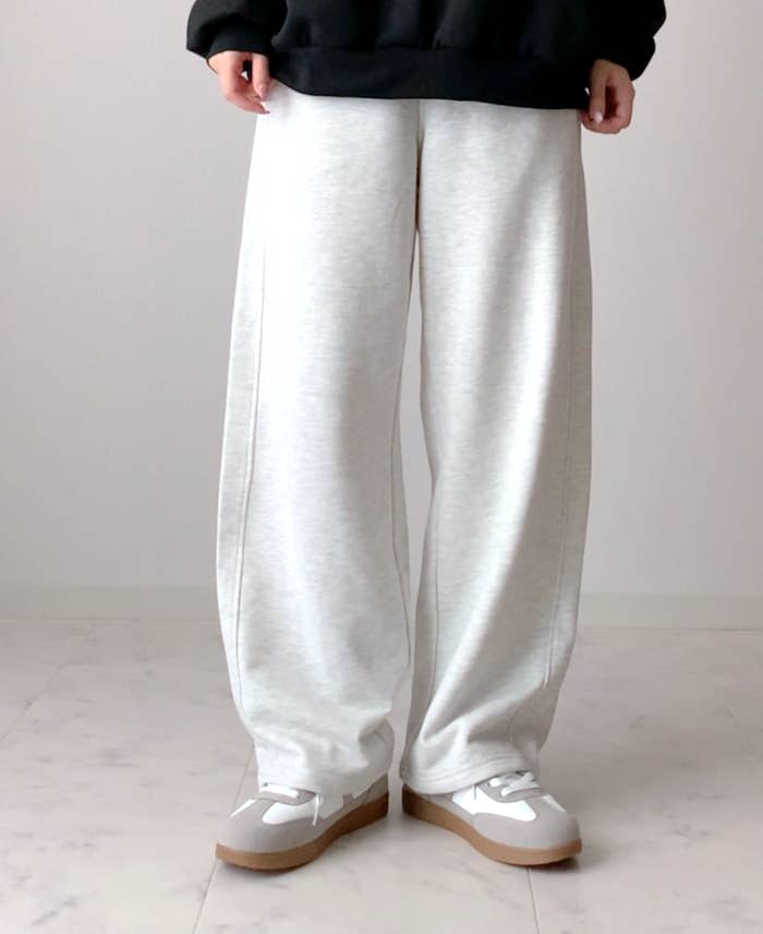 ラクなのにおしゃれ見えするって最高じゃん！しまむらの「1639円パンツ