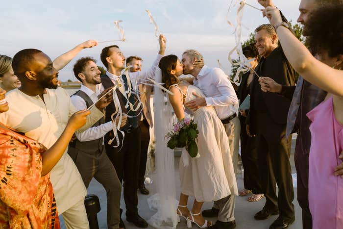 12 Rudest Wedding Behaviors According To Experts