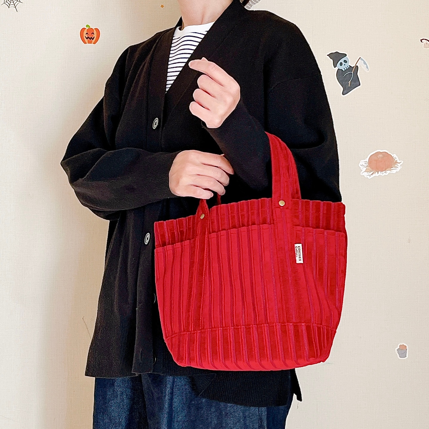 待って、コメダにまさかの『公式グッズ』が売ってたんだけど