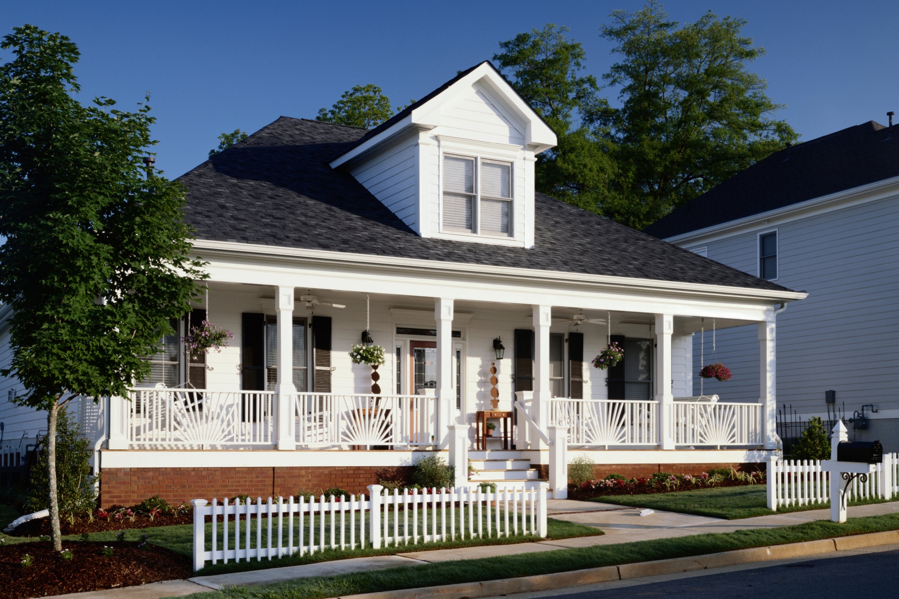 What Makes You Uniquely AWESOME? I Can Guess Based On The House You Customize