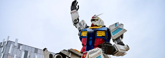 閉幕した万博のガンダム立像（VCG / VCG via Getty Images）