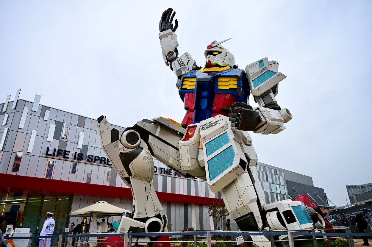 閉幕した万博のガンダム立像（VCG / VCG via Getty Images）