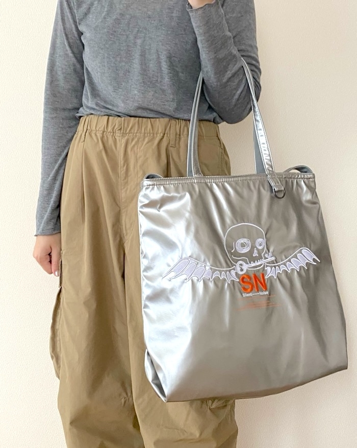 GU×アンダーカバー】おしゃれで大容量って最高かよ！オンライン即完の