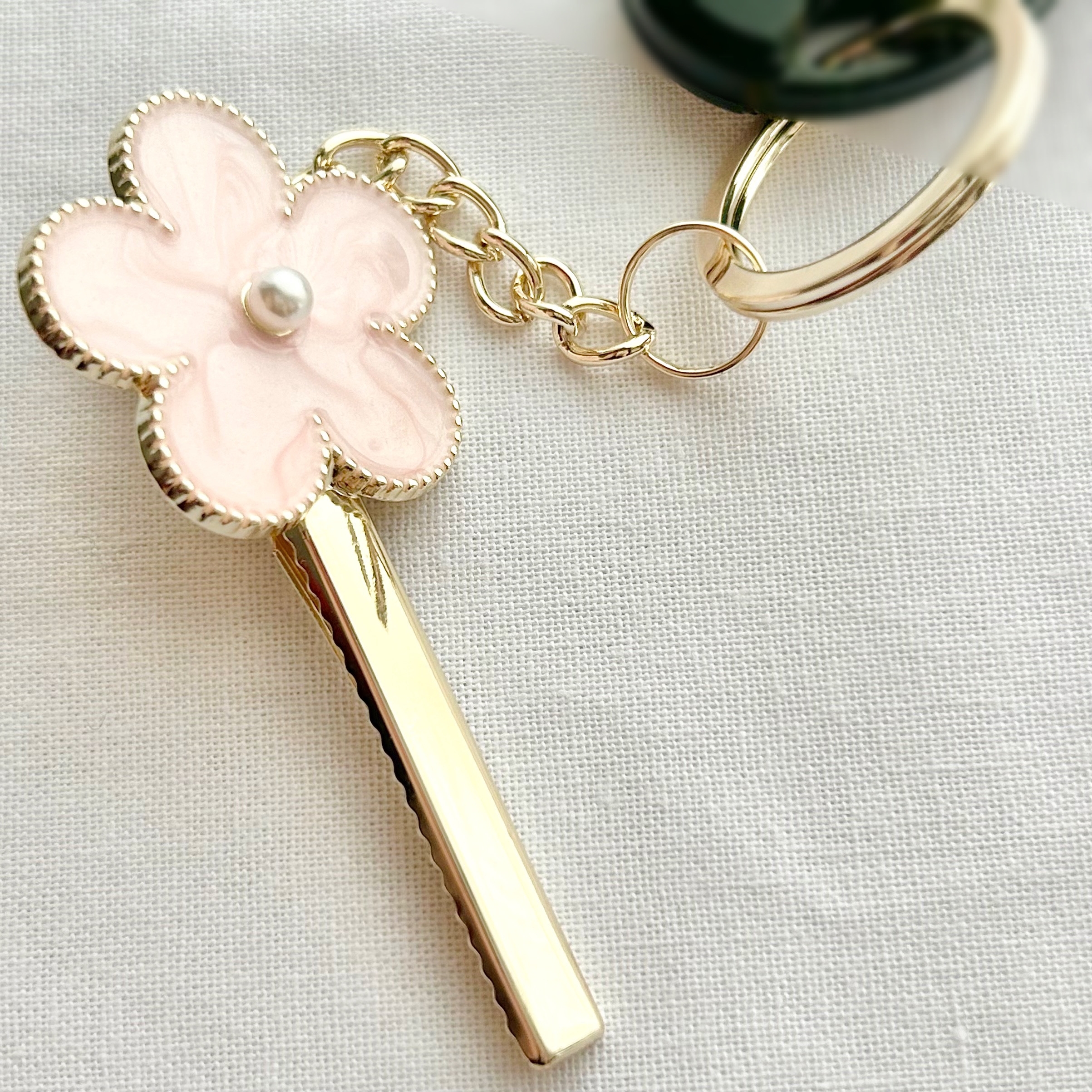 画像・動画】「あれ鍵どこいった？」が解消された！セリアの『天才