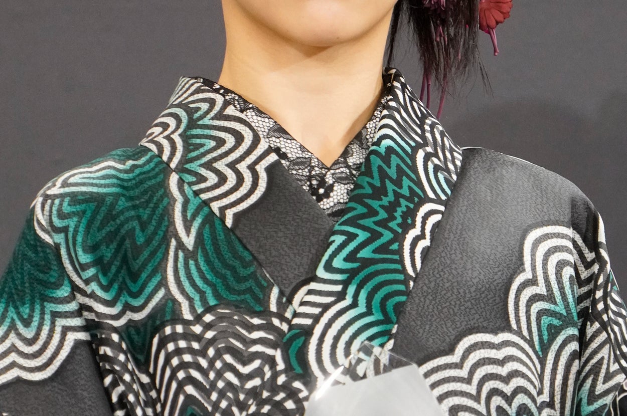 アイナ・ジ・エンドさん