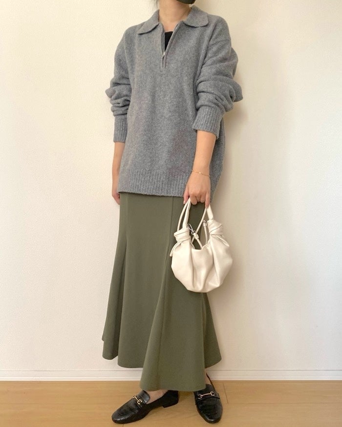 2990円→1990円はお得だって…！GUの「ふんわりニット」体型カバーも