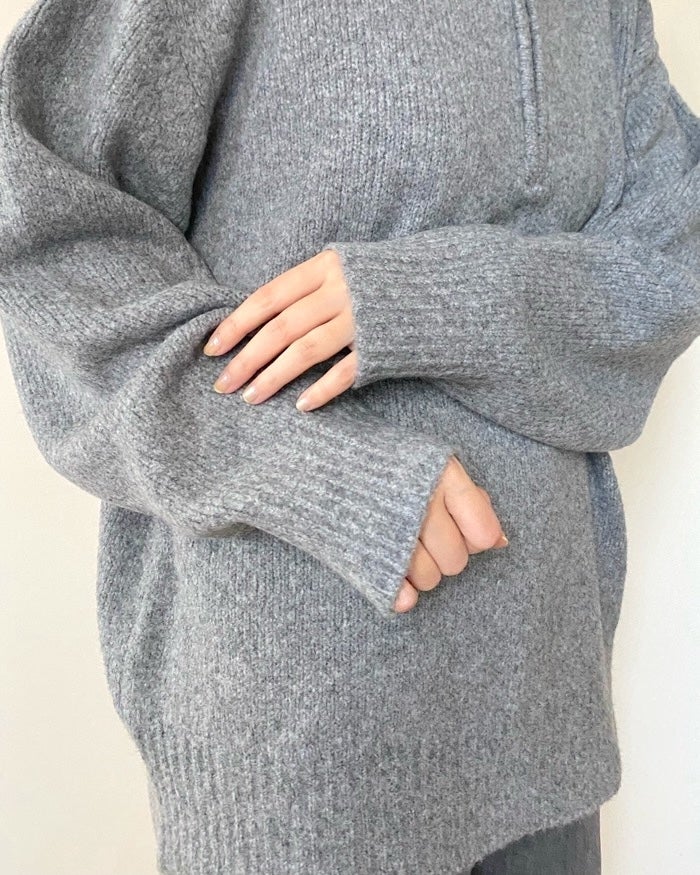 2990円→1990円はお得だって…！GUの「ふんわりニット」体型カバーも