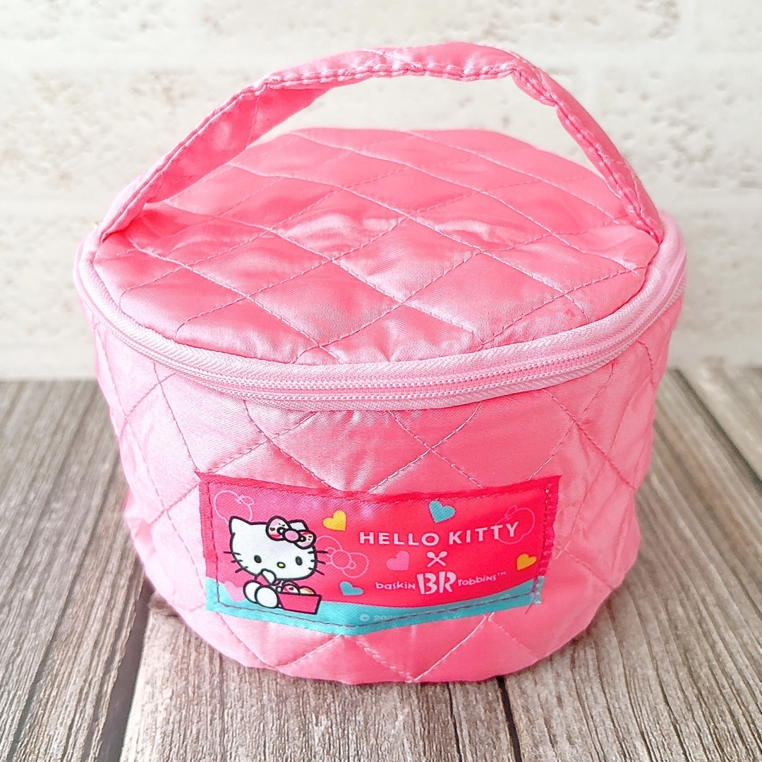 サーティーワン】おまけが豪華すぎるって…！ハローキティのポーチが