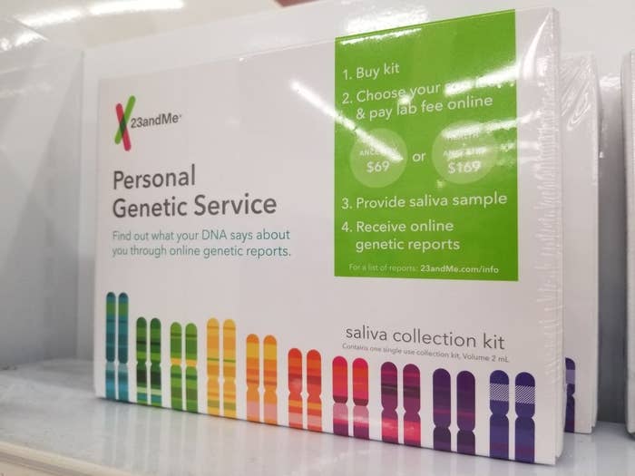 A 23andMe idiosyncratic   familial  work  kit box, detailing steps to bargain  and usage  the saliva postulation  kit for familial  reports