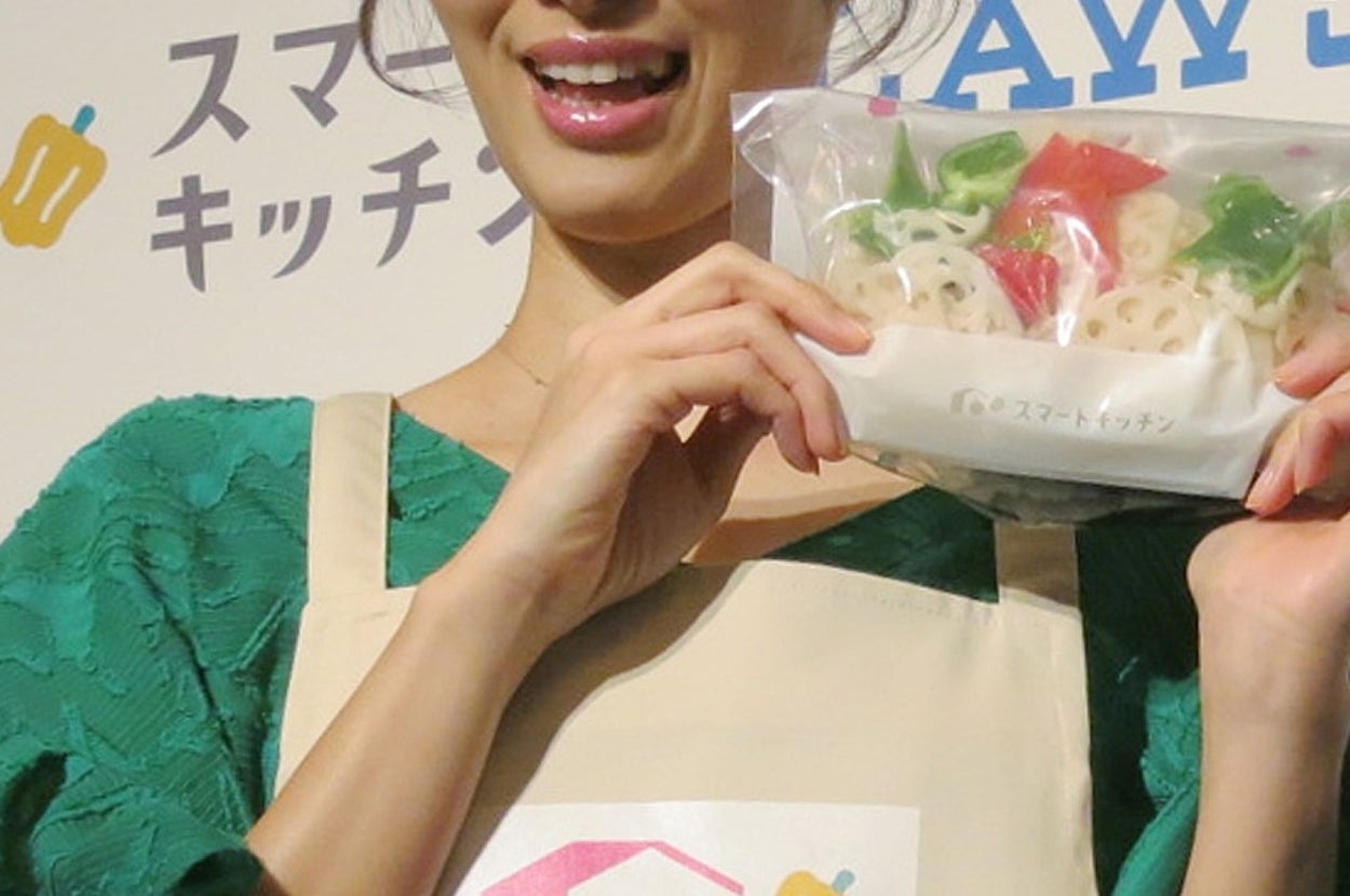 坂下千里子さん（時事）