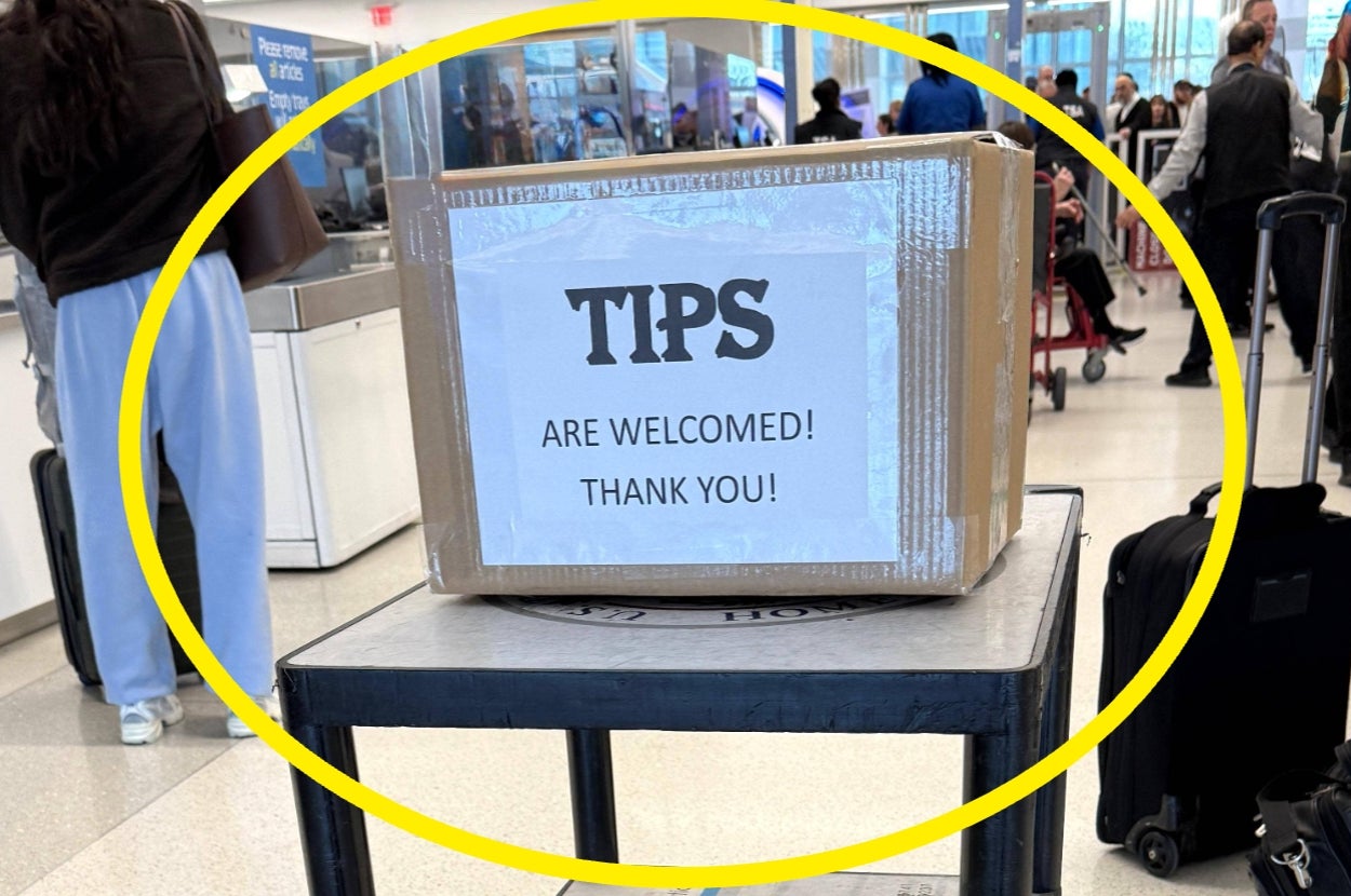 Someone Spotted A "Tip" Box For TSA Workers At Their Local Airport, And The Responses Are Brutal