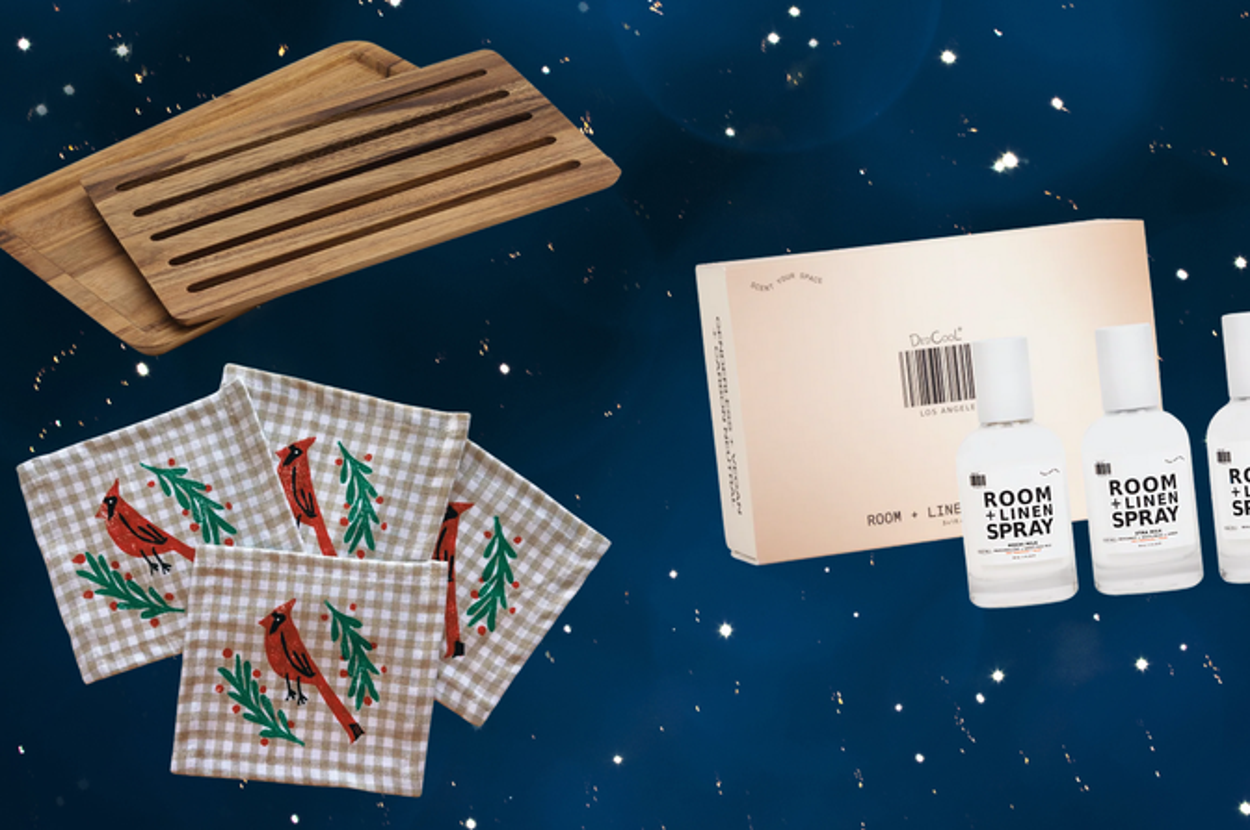 These Are The 15 Housewarming Gifts That Your Host Will Actually Use