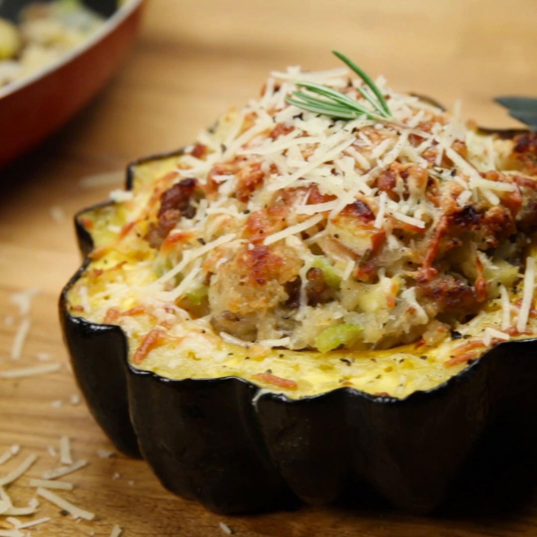 Sausage And Apple Stuffed Acorn Squash