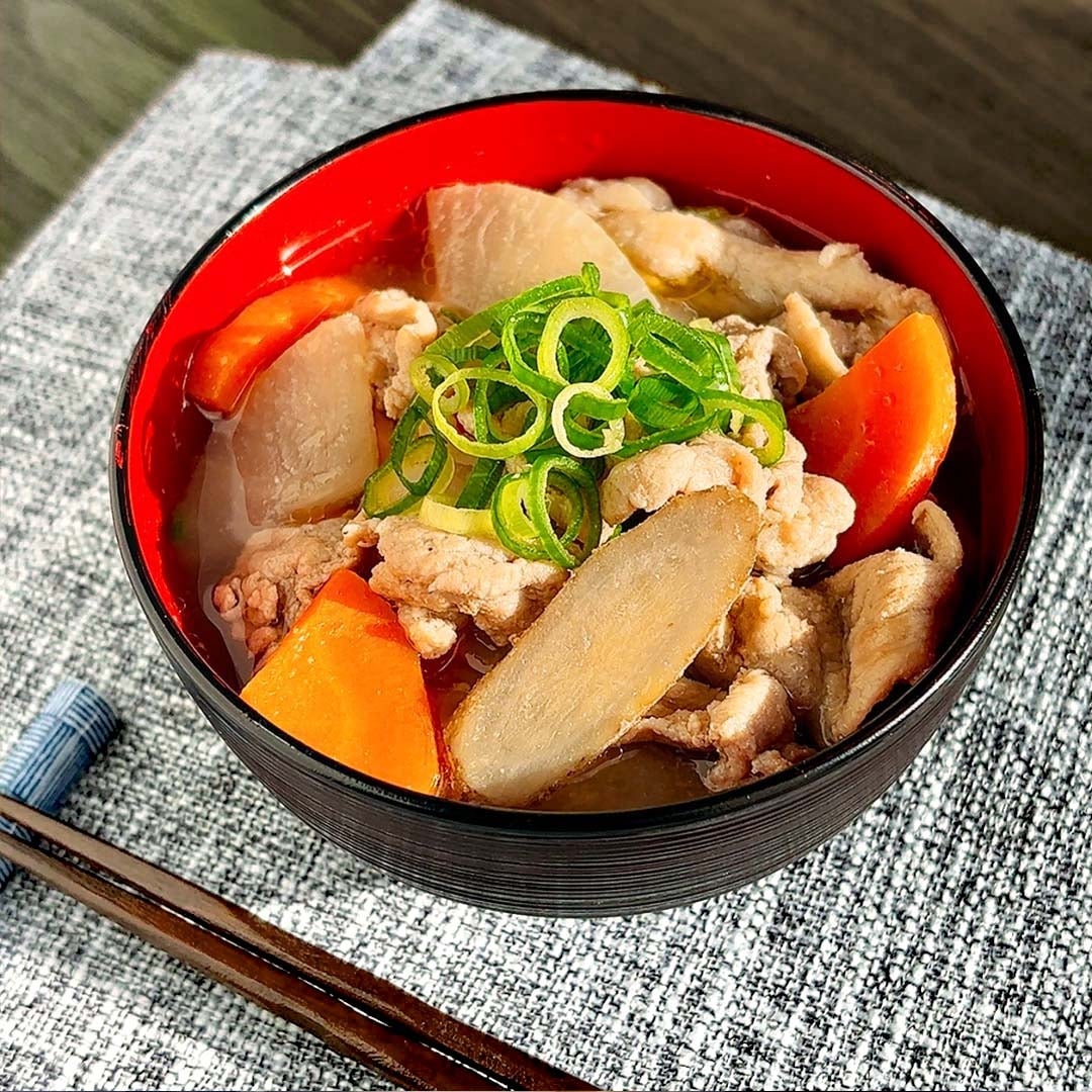 豚汁、水はこのタイミングで入れるだけ！】「うまみ爆増」「おかわり