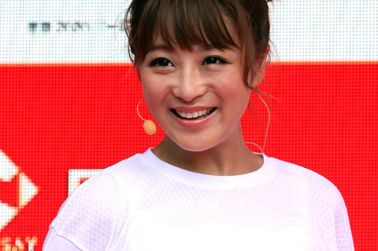 鈴木奈々さん（時事通信フォト）