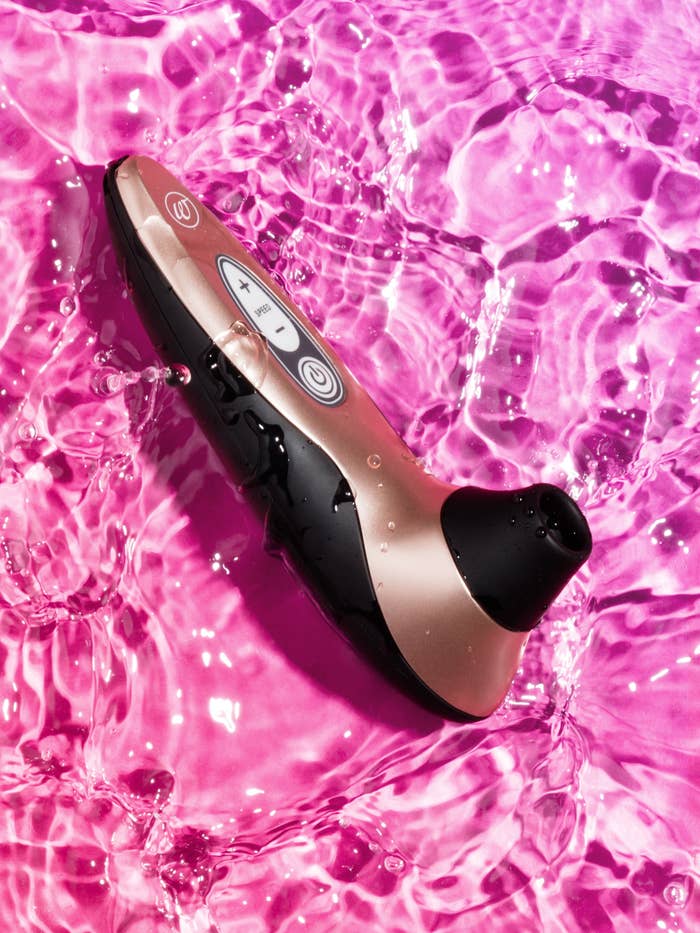 13 Sex Toy Deals For Black Friday That Are Guaranteed To Get You Off 13 Sex Toy Deals For Black Friday That Are Guaranteed To Get You Off