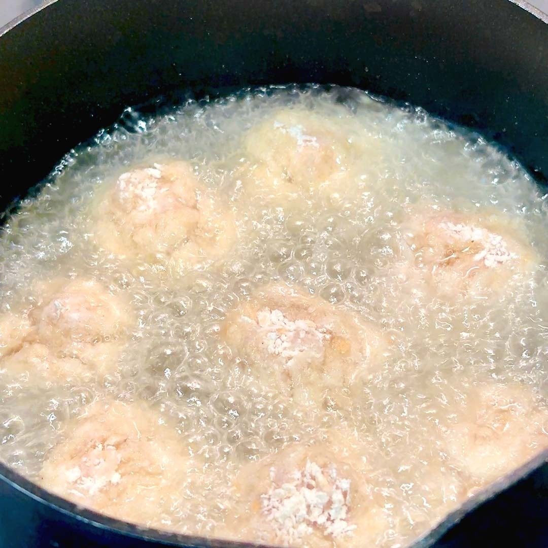 鶏むね肉の絶品レシピ！唐揚げより美味しい簡単調理法レシピ・作り方