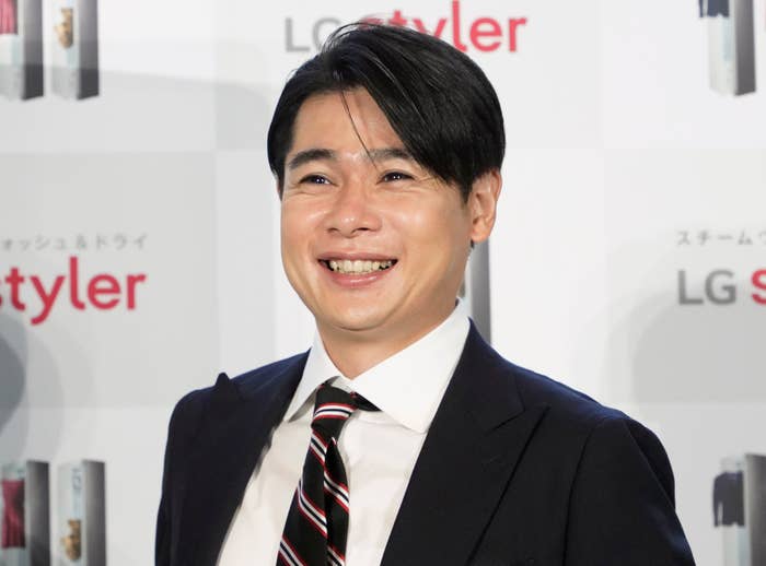 吉村崇さん（時事通信フォト）