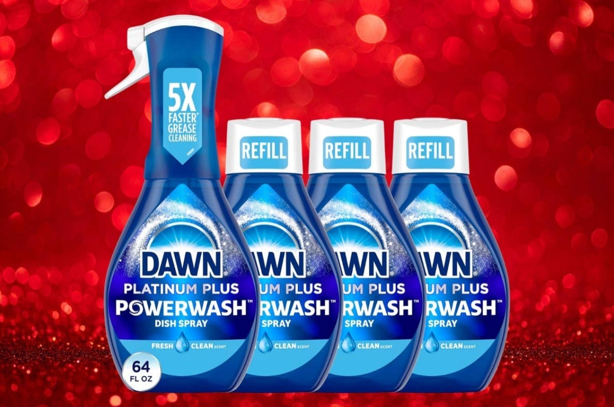Dish spray and refill bottles from Dawn's Platinum Plus Powerwash line against a sparkling background, highlighting cleaning efficiency