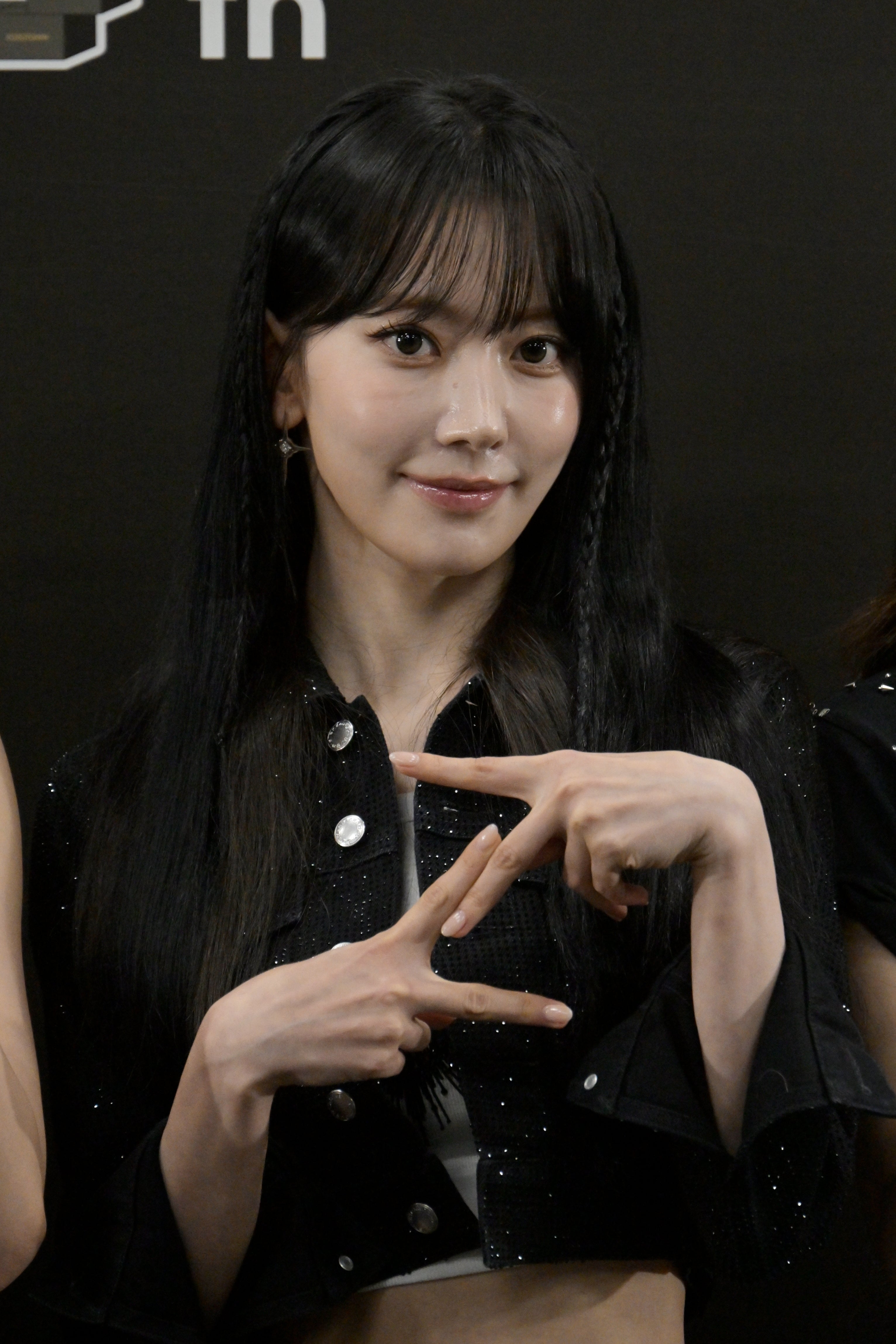 tlABPqcEo.jpg