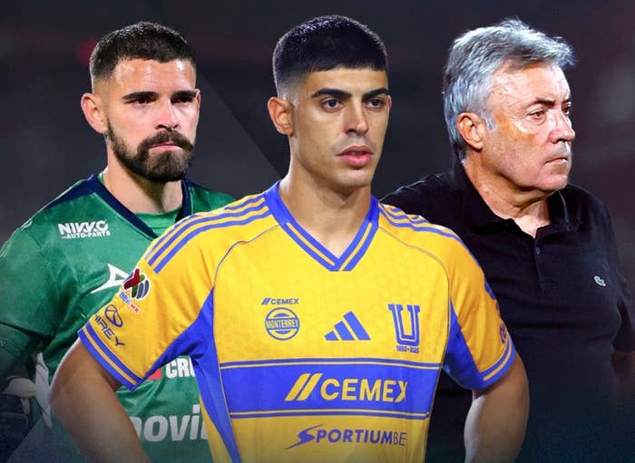 Soccer players and a coach on a promotional poster for "Lo Mejor del Mes" by Liga BBVA, encouraging votes