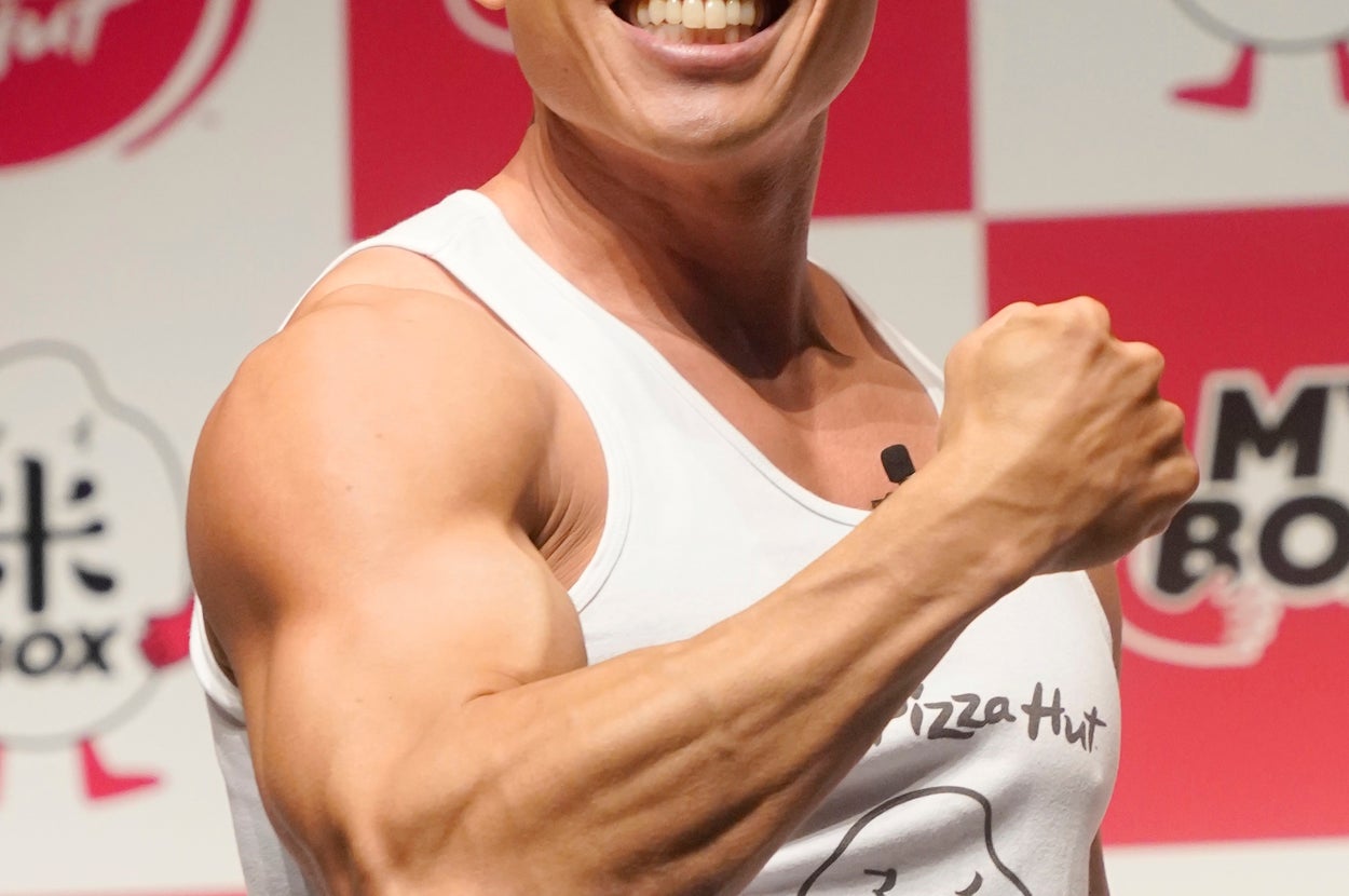 なかやまきんに君（時事通信フォト）