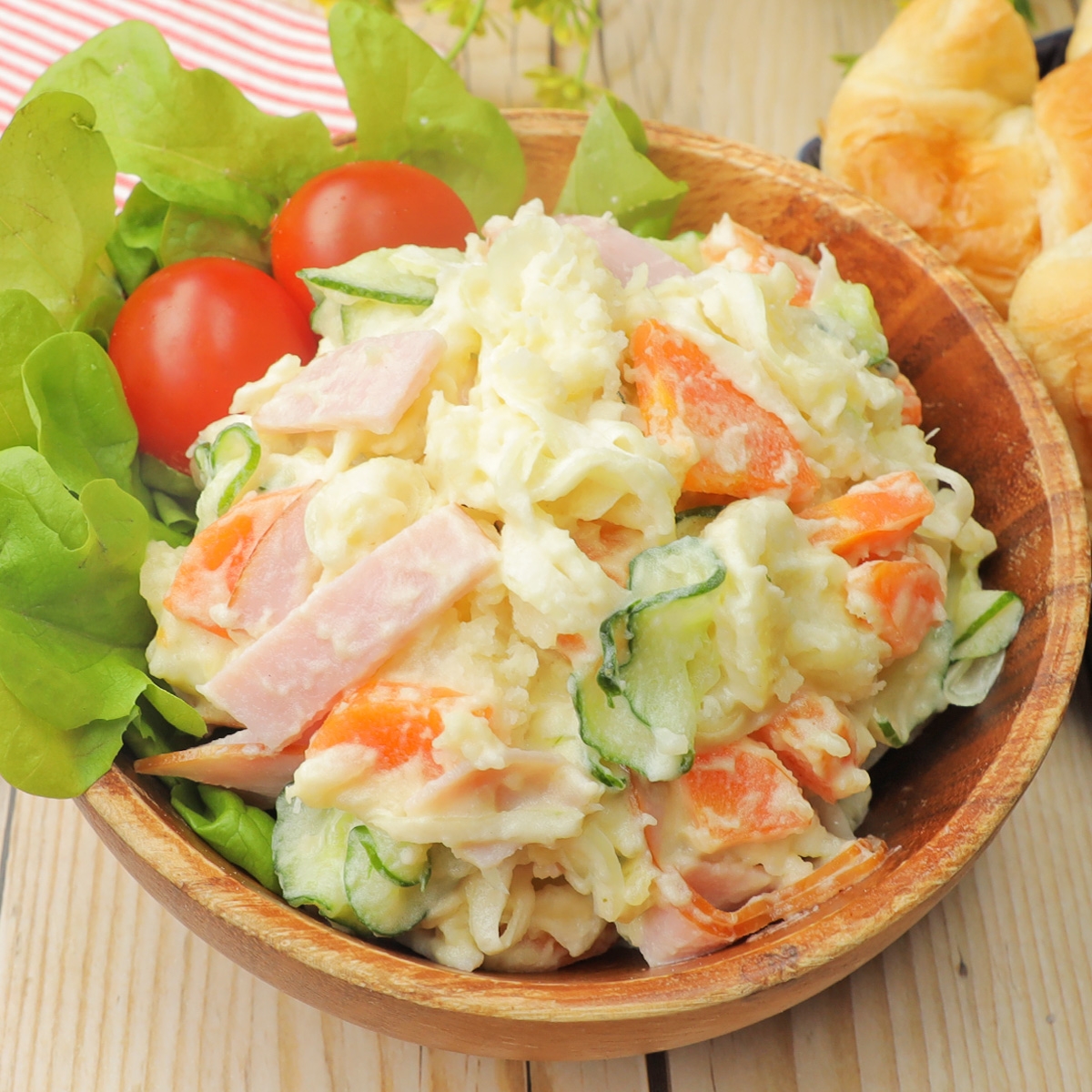 ポテサラが一瞬で本格派｜スプーン1杯の隠し味！昆布茶入りポテト