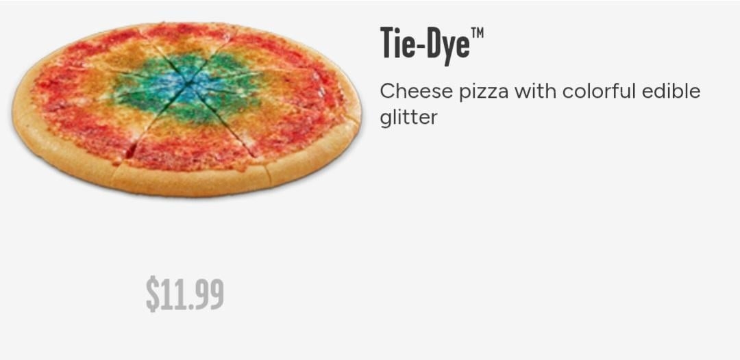 پیتزایی با گلیتر خوراکی رنگارنگ که به‌عنوان «Tie-Dye» برای ۱۱٫۹۹ دلار بازاریابی شده است
