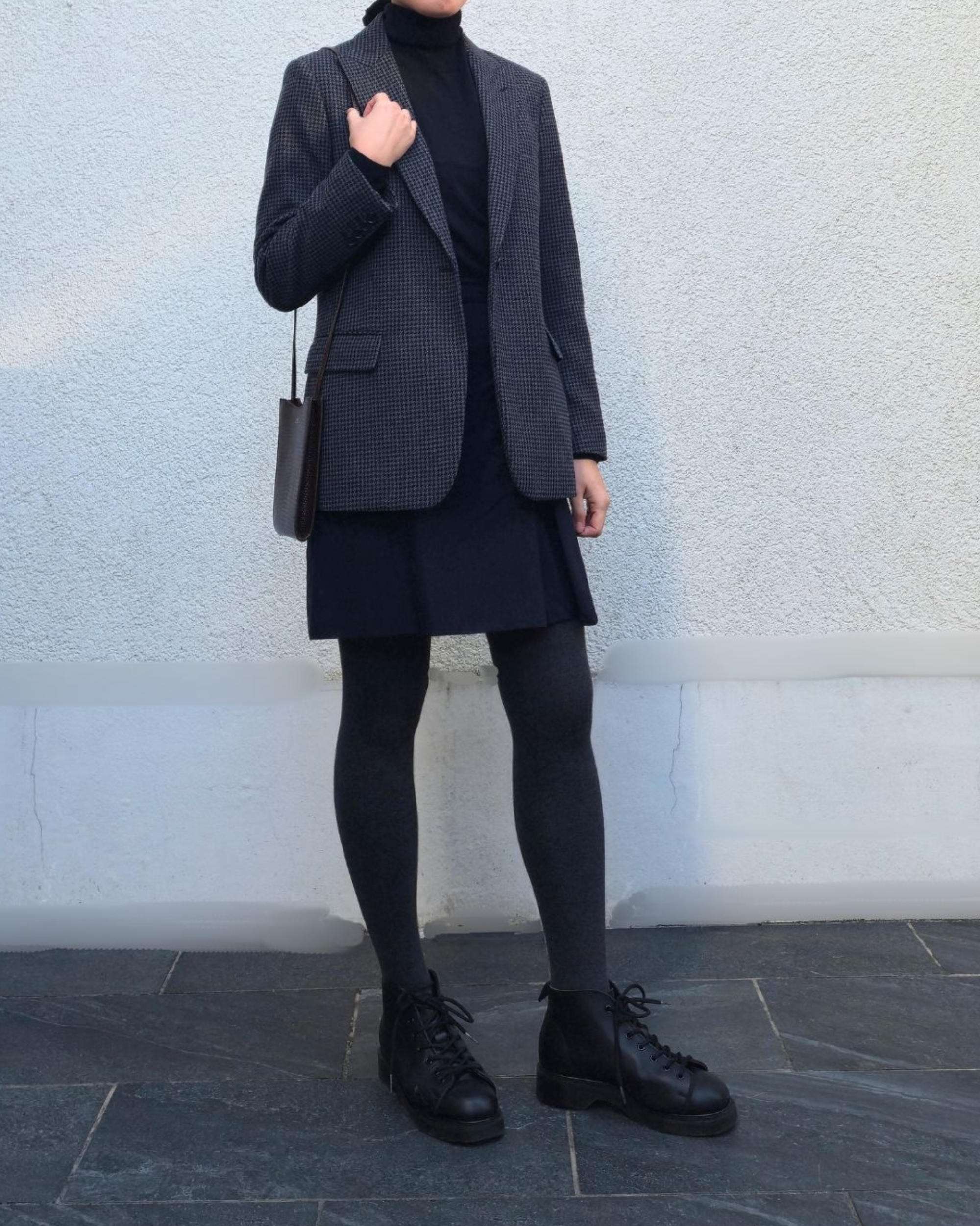 ユニクロ】「9990円→4990円は破格だわ！」40代が溺愛する『万能