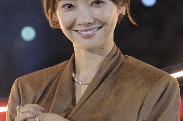 倉科カナさん（時事通信フォト）