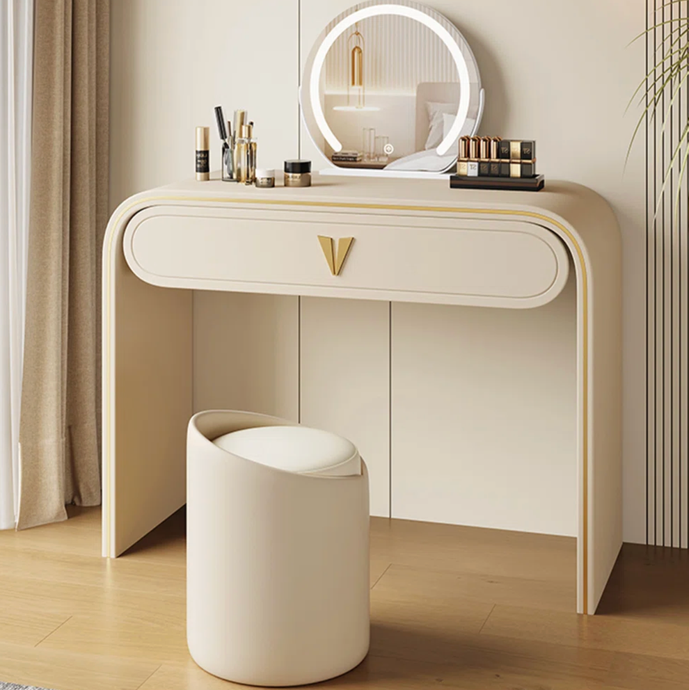 30 Best Makeup Vanities For Getting Ready