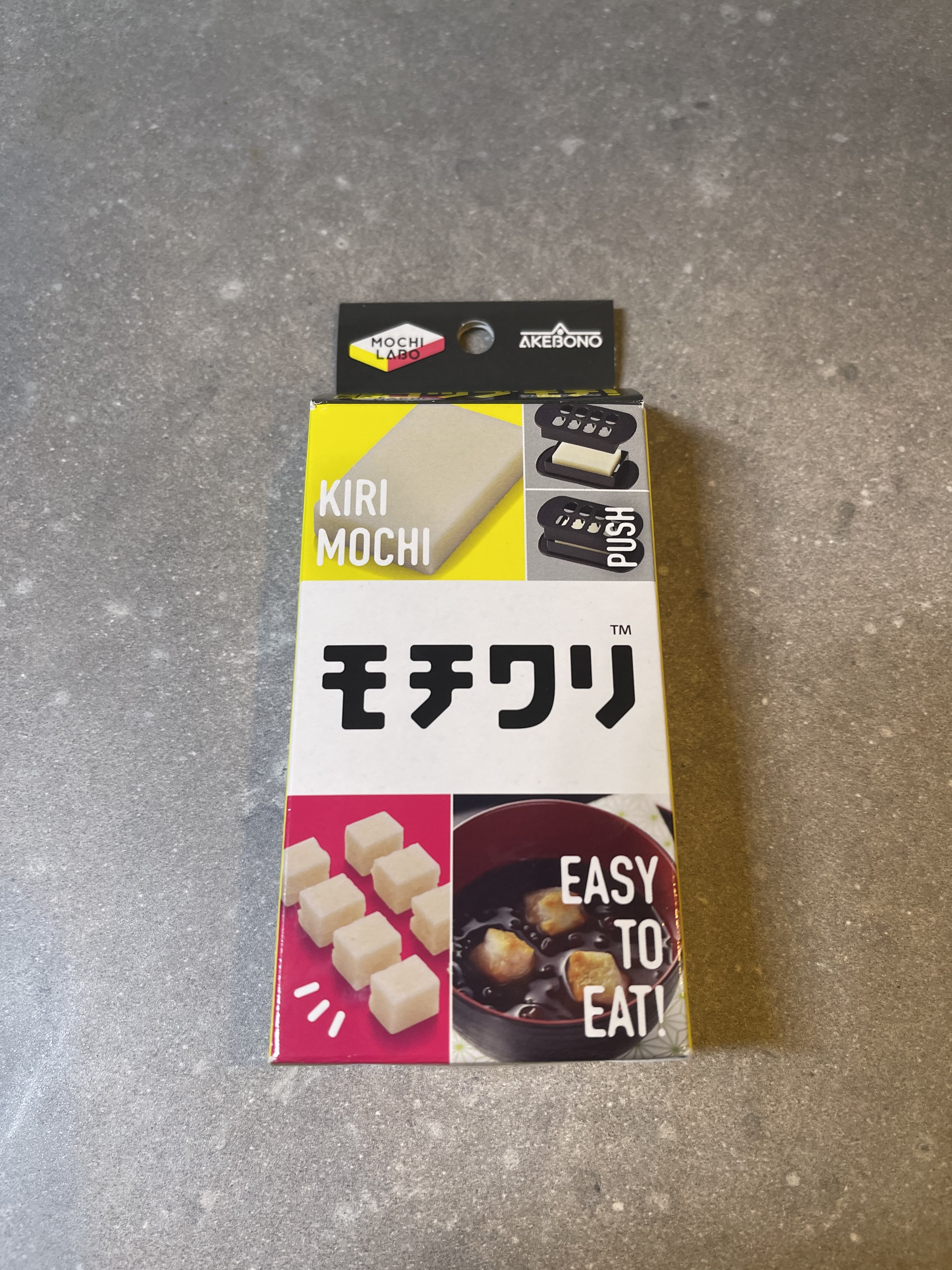 お餅ってマジで切りづらい…→包丁いらずの「モチワリ」が大活躍