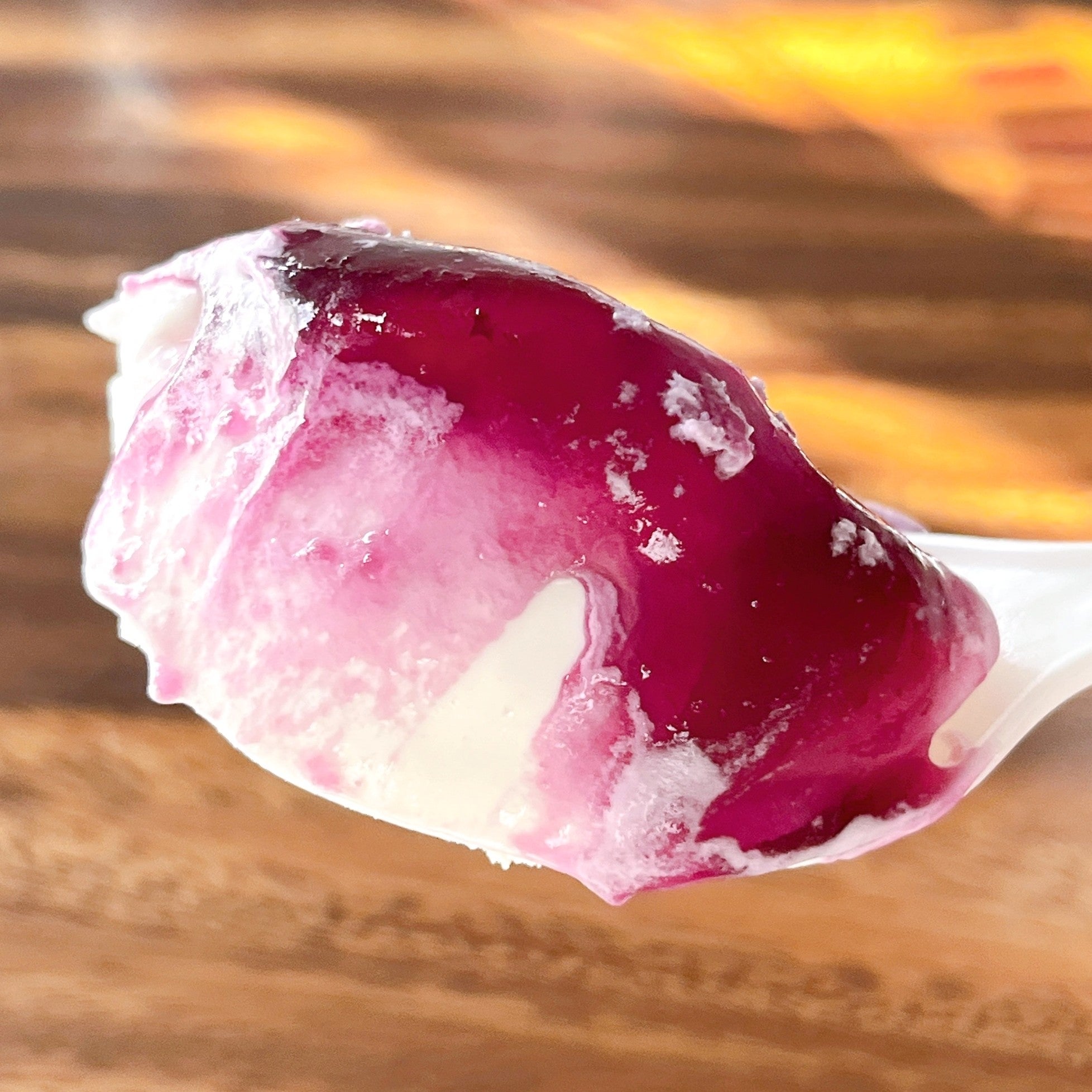 セブンが本気出してきたわ…！人気店とコラボした「大容量アイス」味も